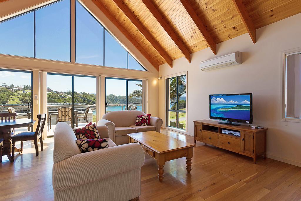 Snug Cove Villas Идън Стая снимка